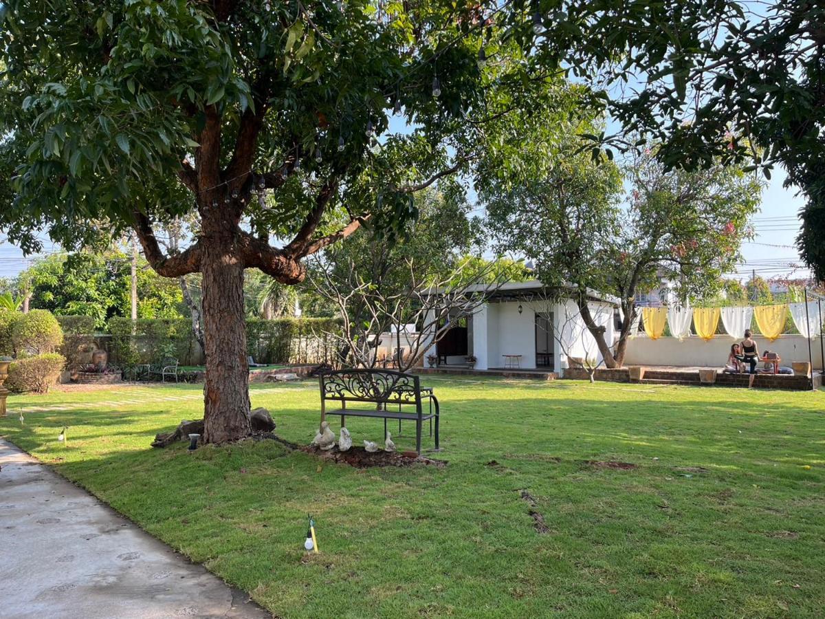 Udee Cozy Hotel Chiang Mai Exterior photo