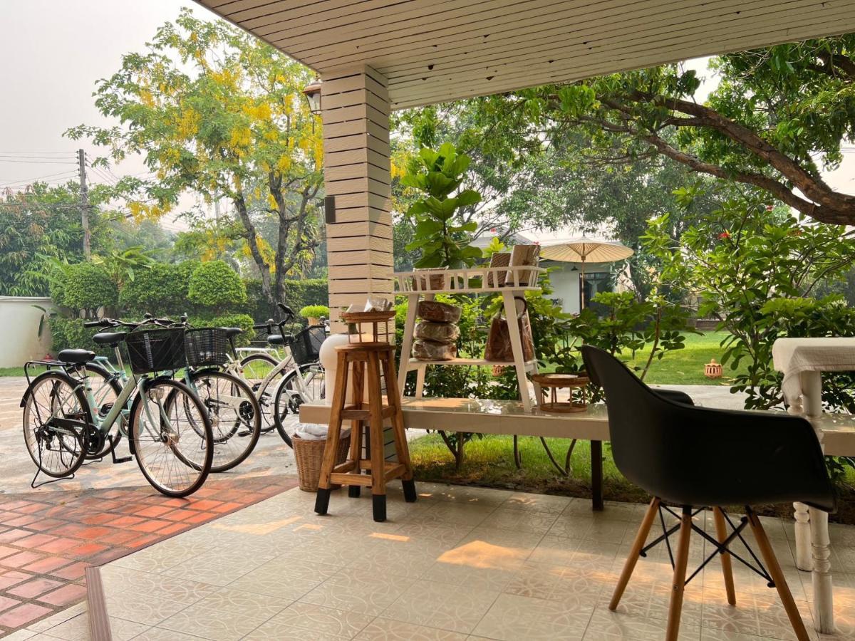 Udee Cozy Hotel Chiang Mai Exterior photo